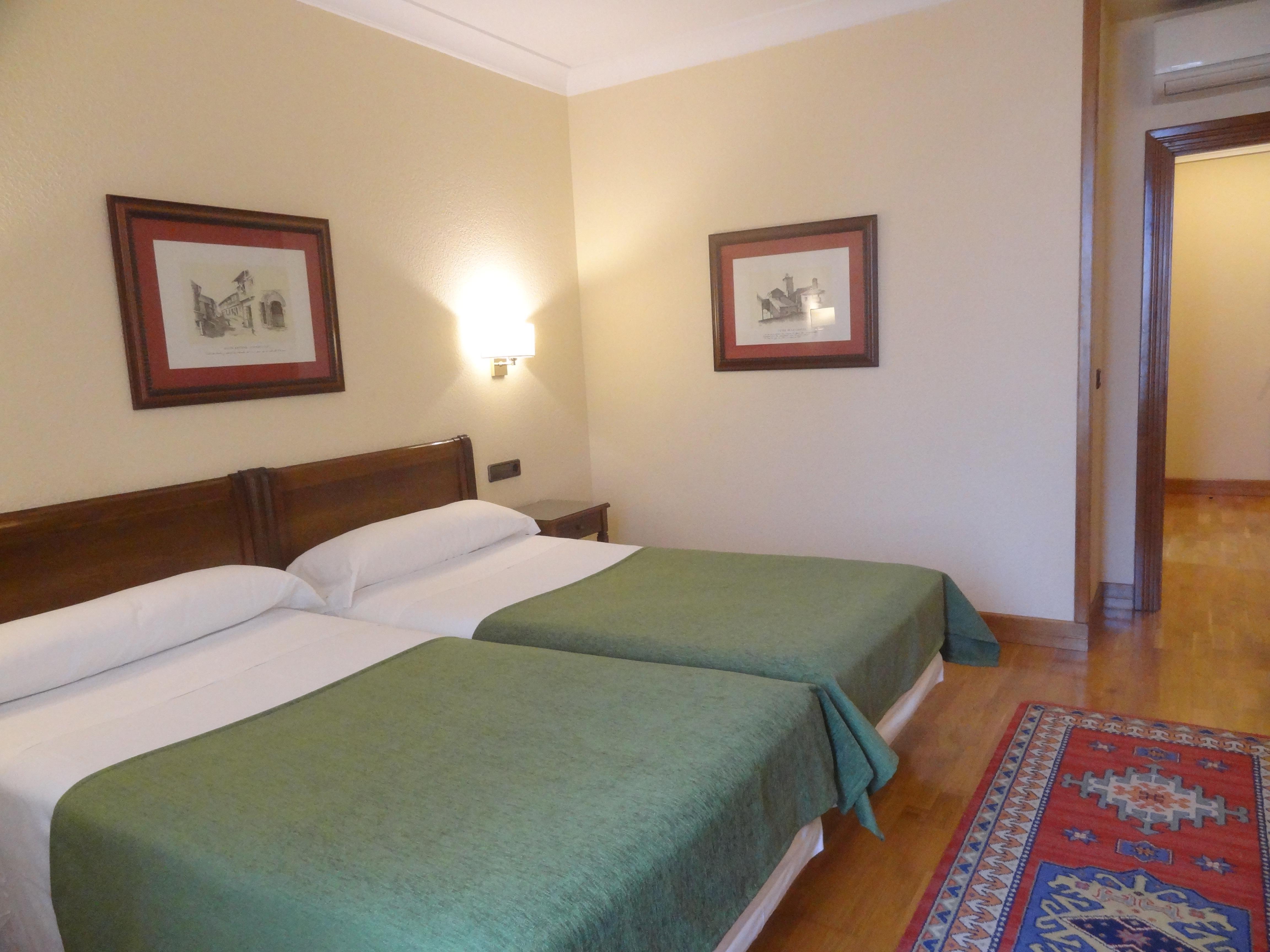 Hernán Cortés Hotel