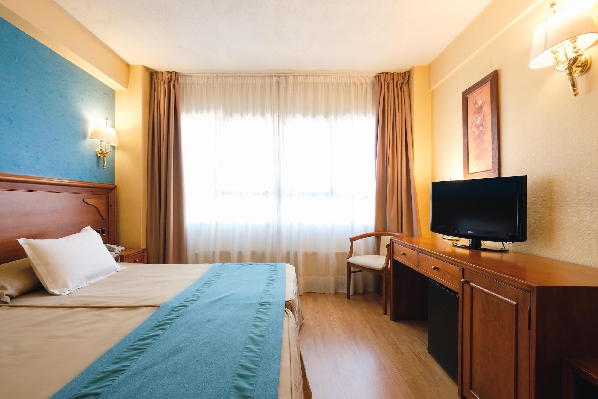 Hotel Corregidor 2*