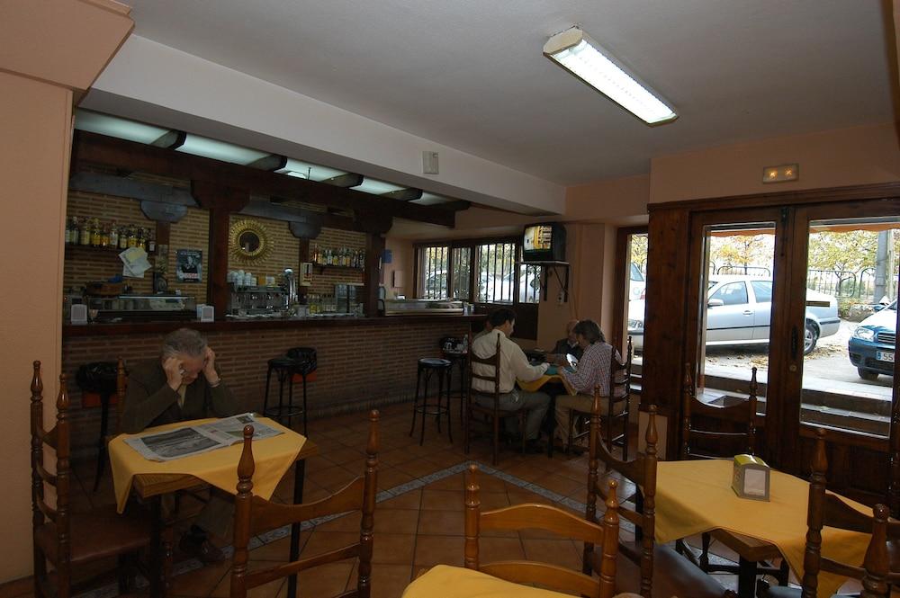 Hotel Corregidor 2*