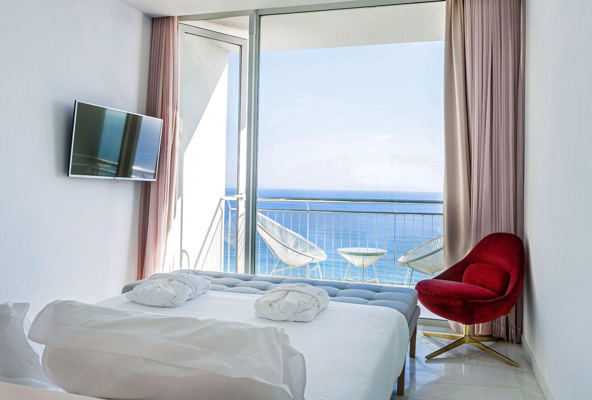 Aromar Hotel