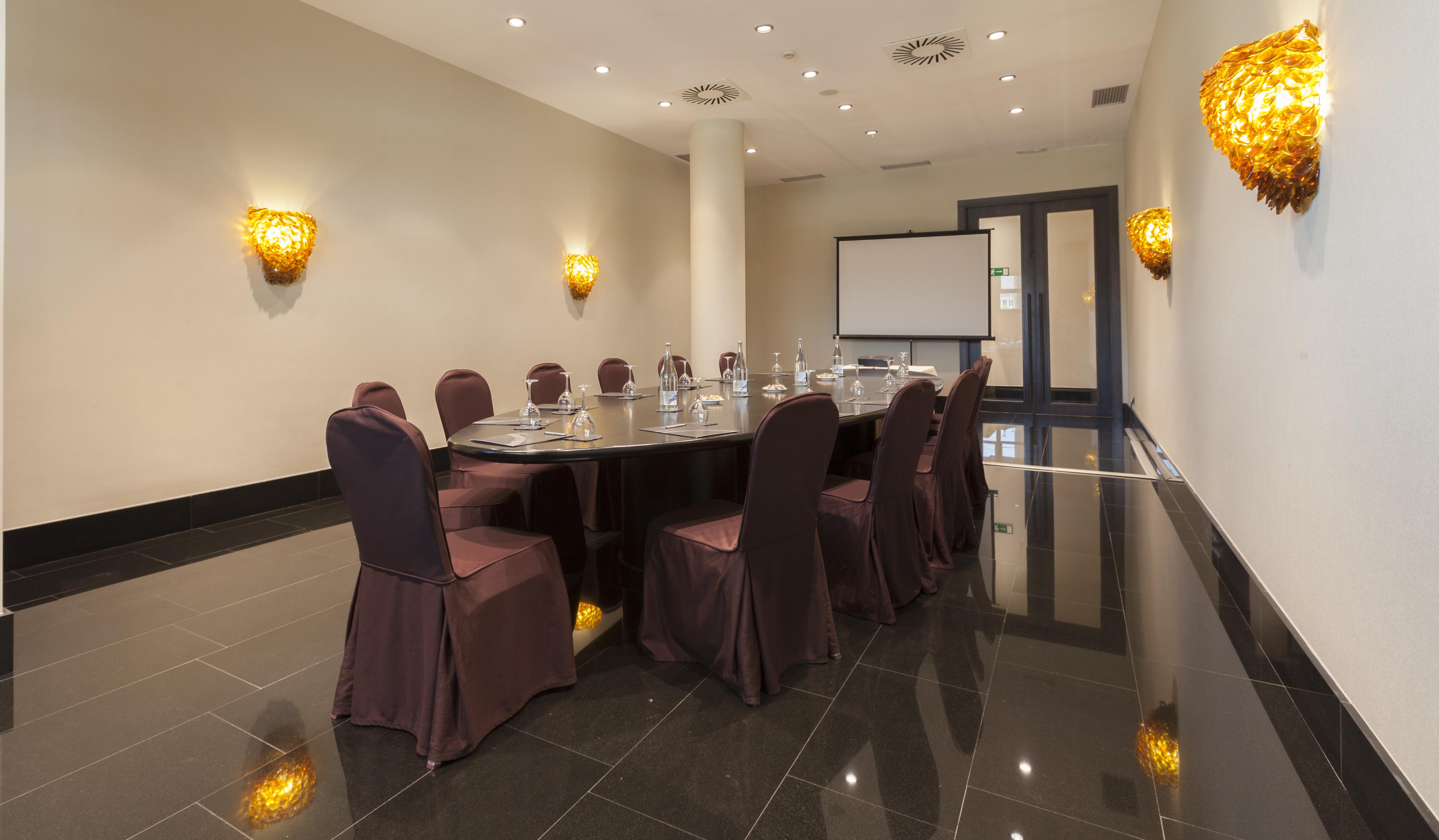 Urh Zen Balagares Hotel 4*