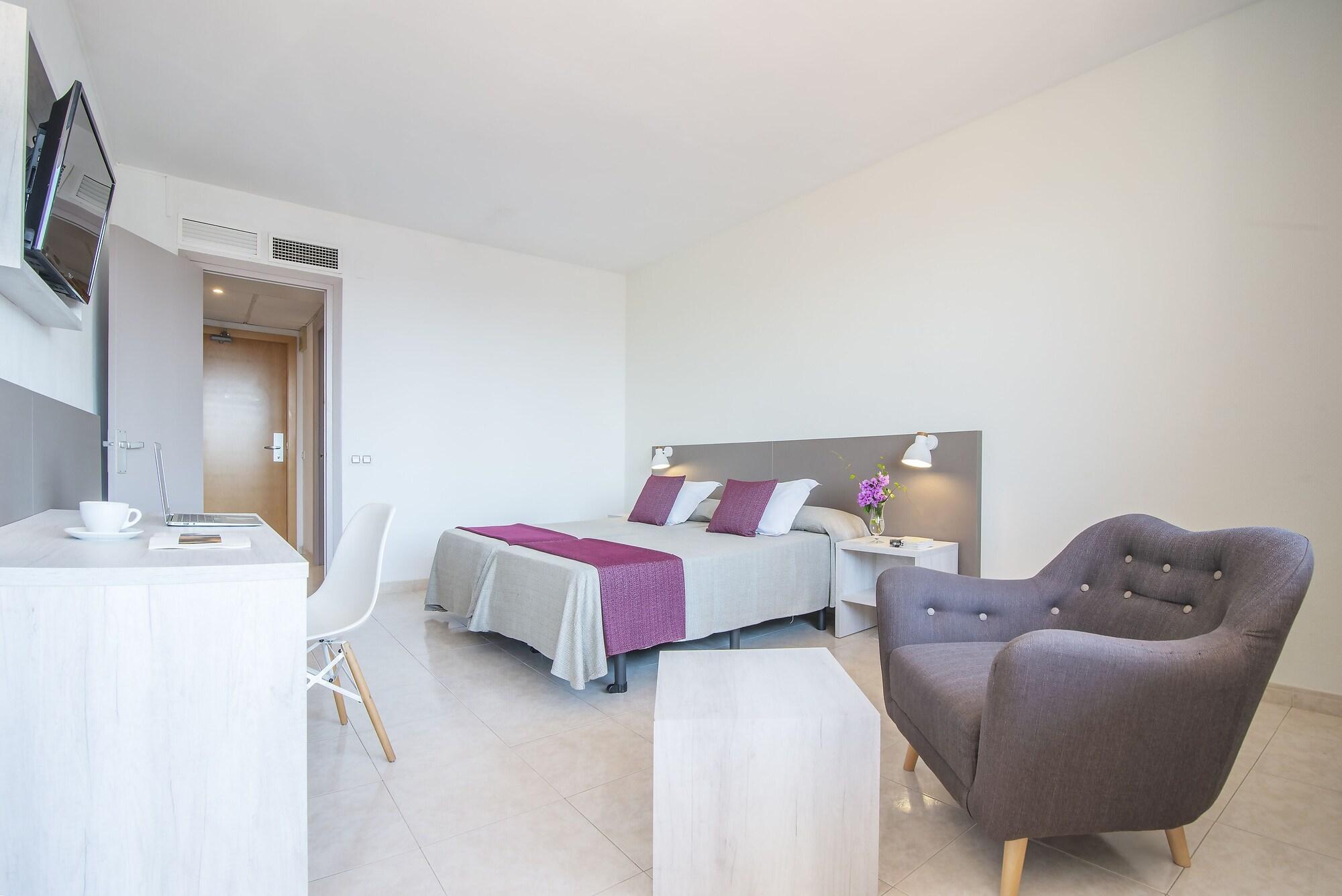 Lloret Santa Rosa By Pierre&vacances Hotel