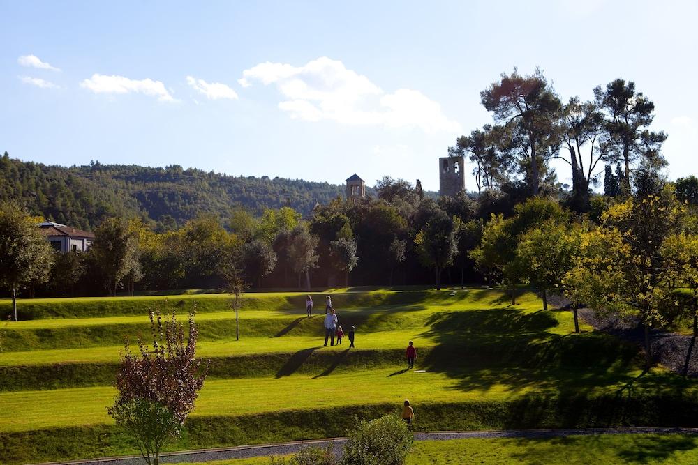 Hotel Món Sant Benet 4*
