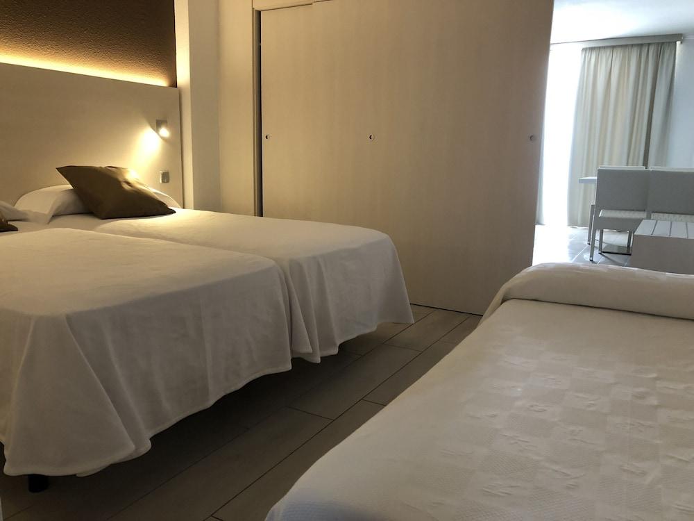 Miami Park Apartahotel