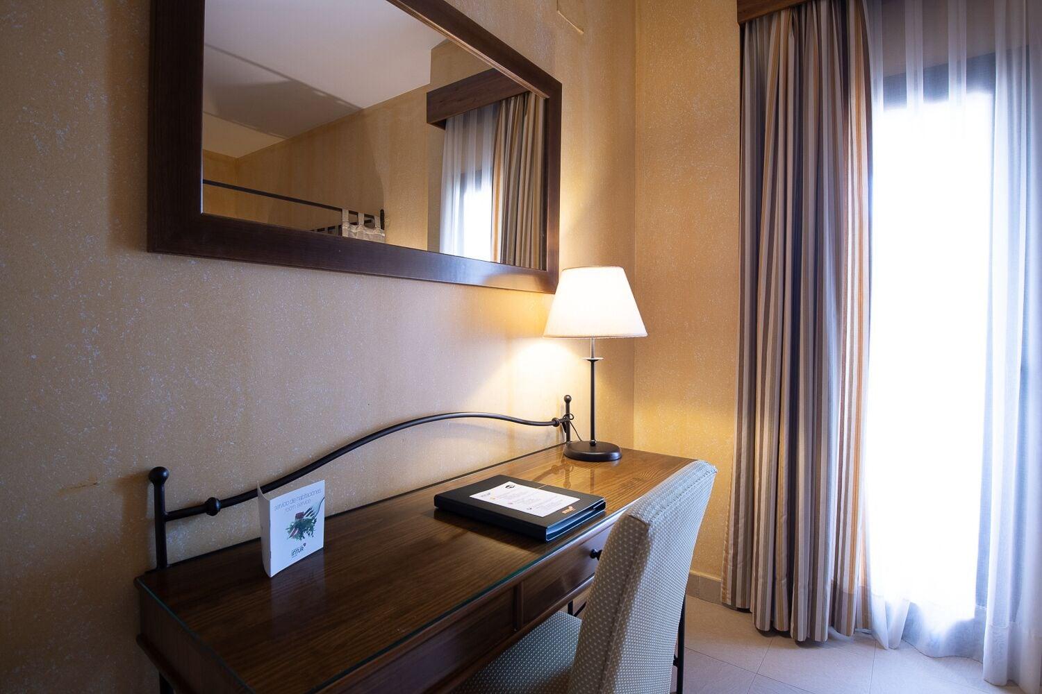Hotel Intelier Airen 4*