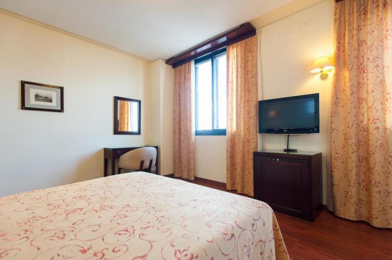 Hotel Derby Sevilla