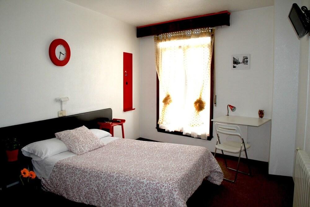 Rias Guest house *