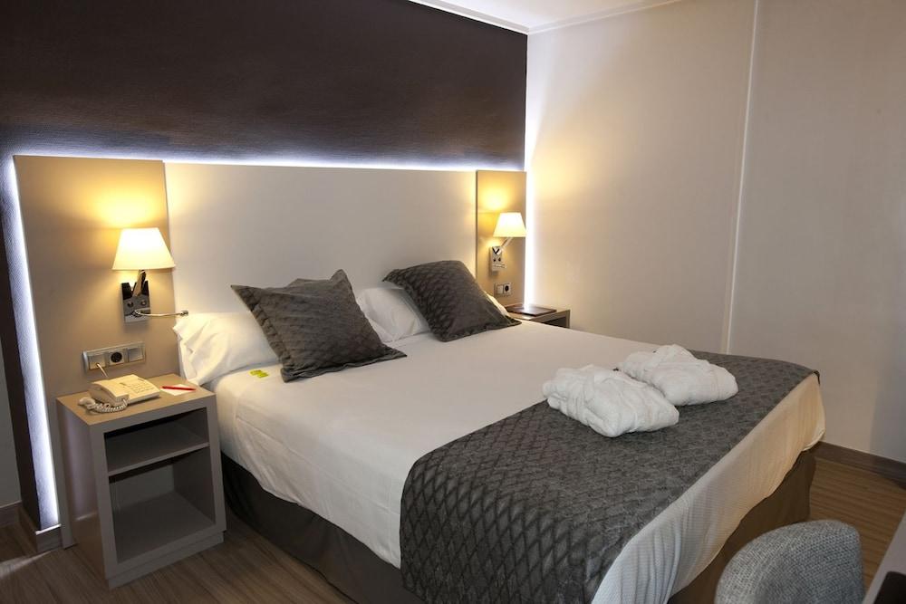 Cartagonova Hotel 3*