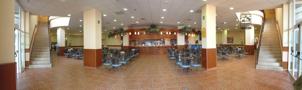 Ohtels La Hacienda Hotel