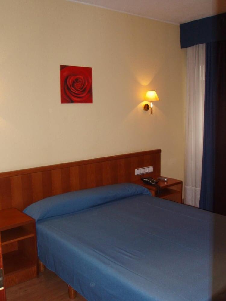 Express Covadonga Hotel