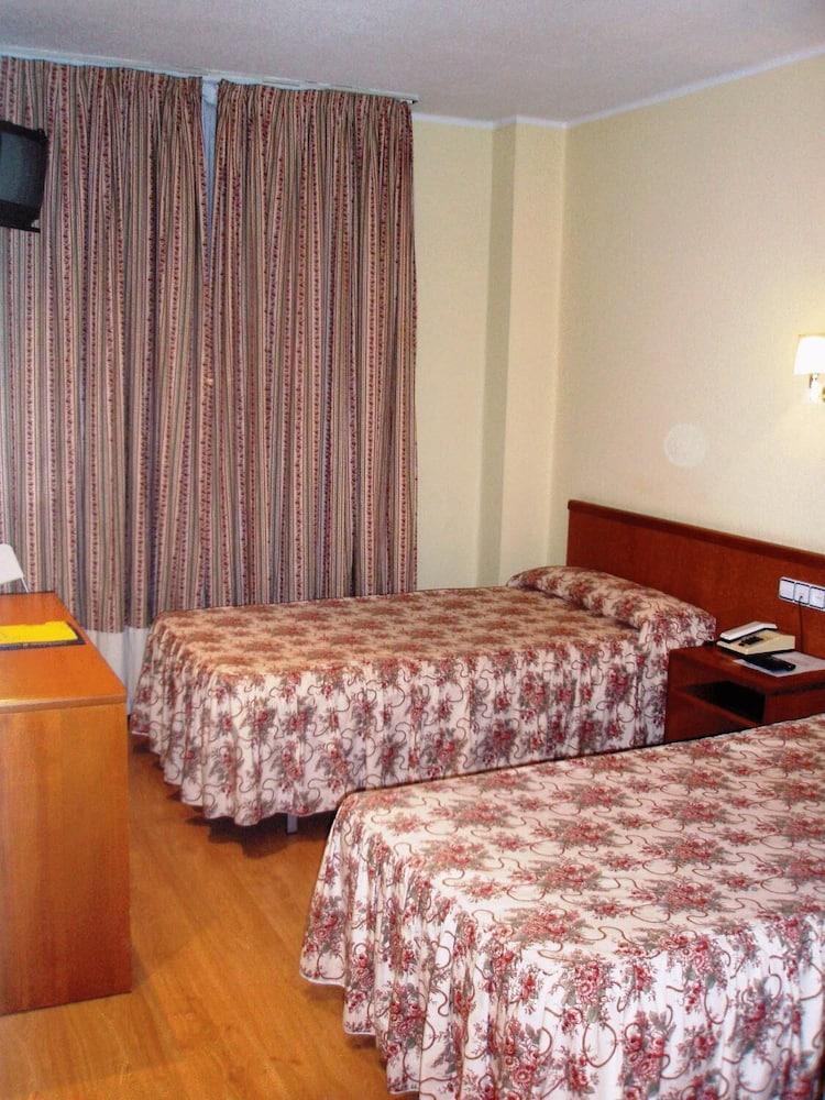 Hotel Express Covadonga Oviedo