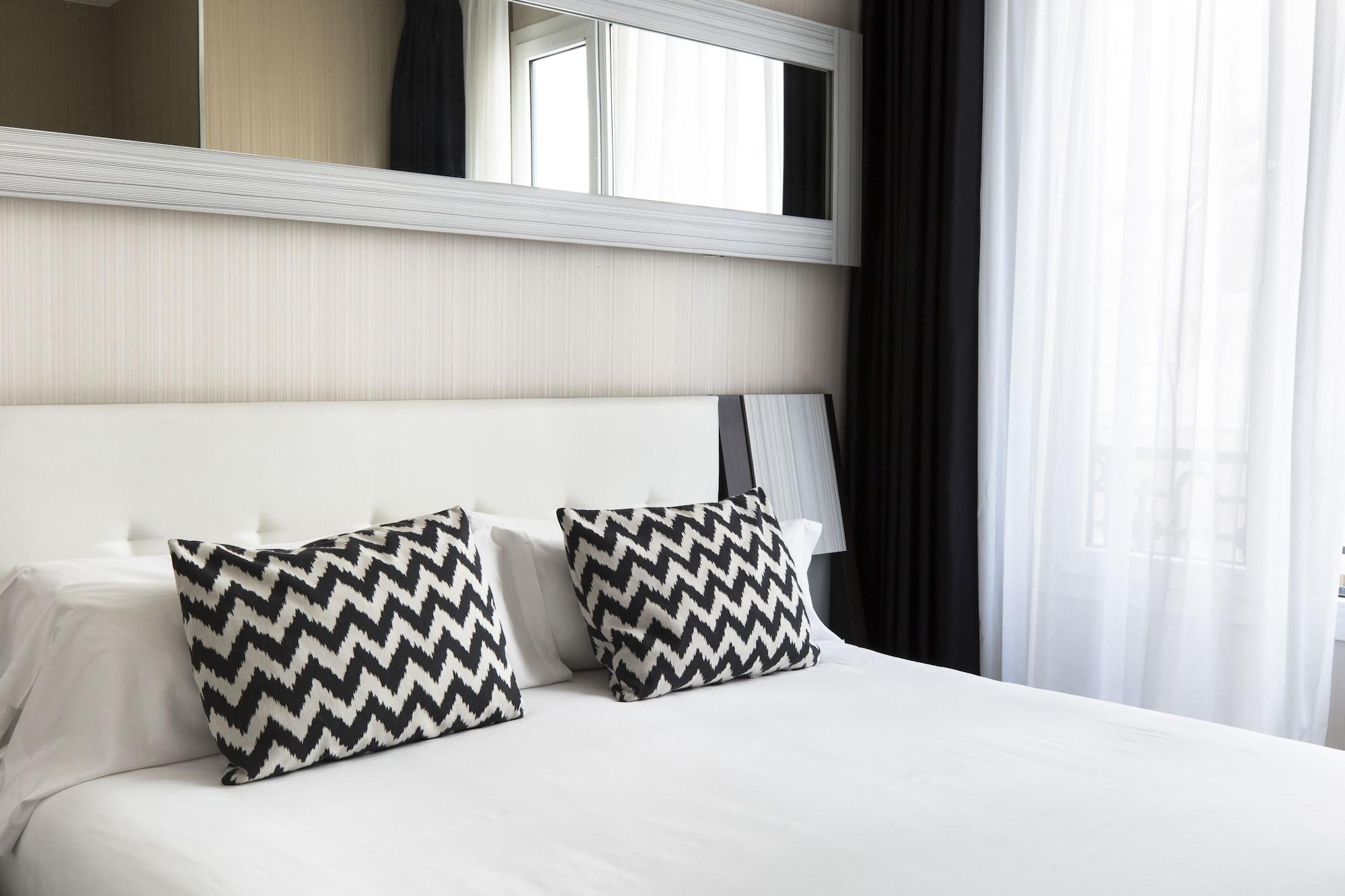 Petit Palace Triball Hotel Madrid