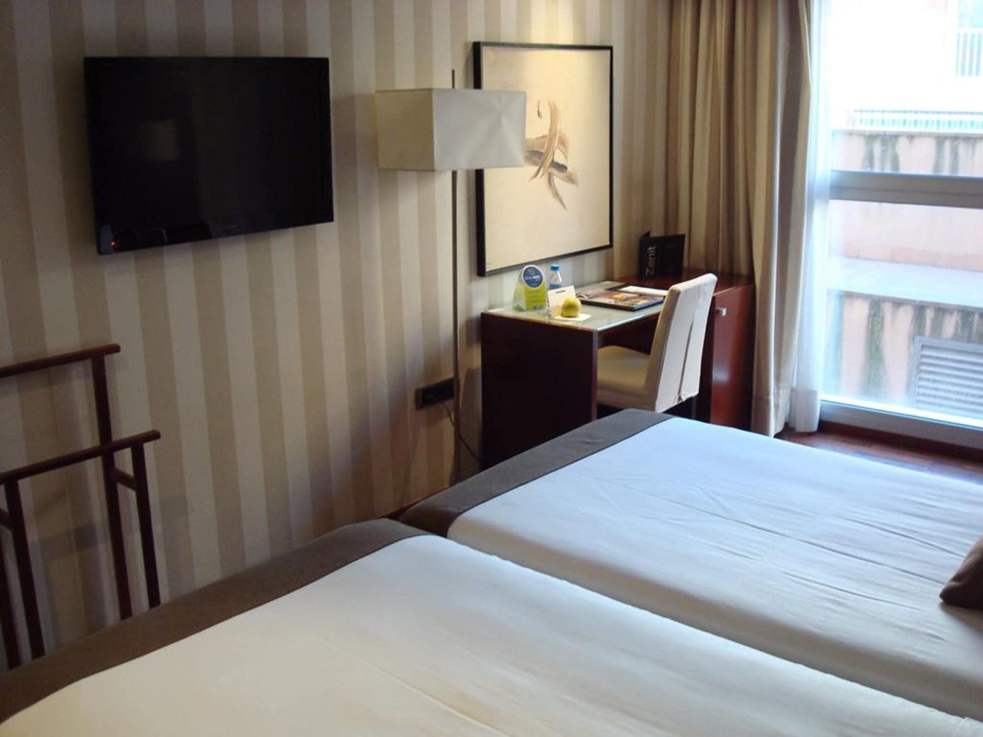 Hotel Zenit 4*