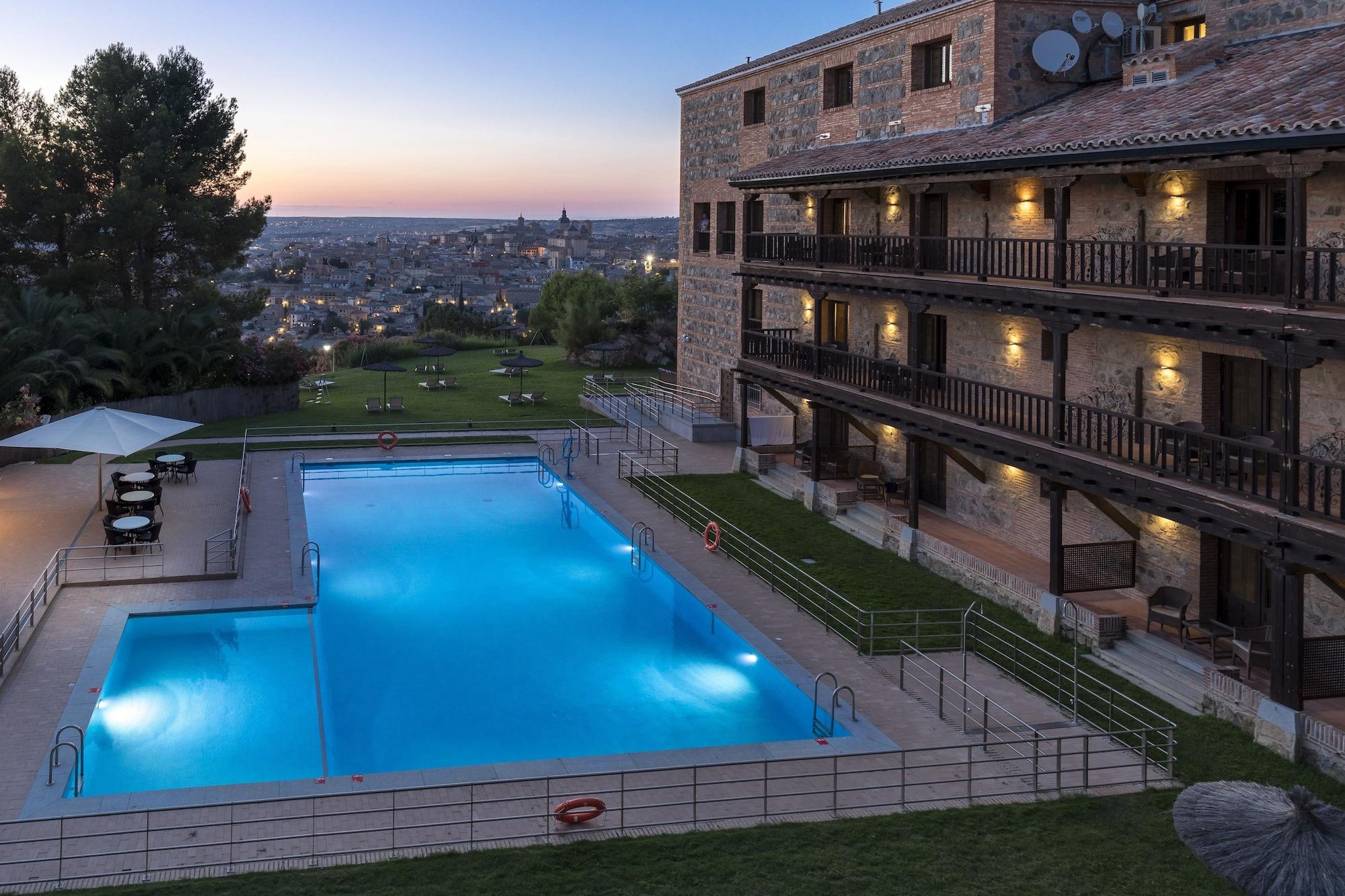 Hotel De 4*