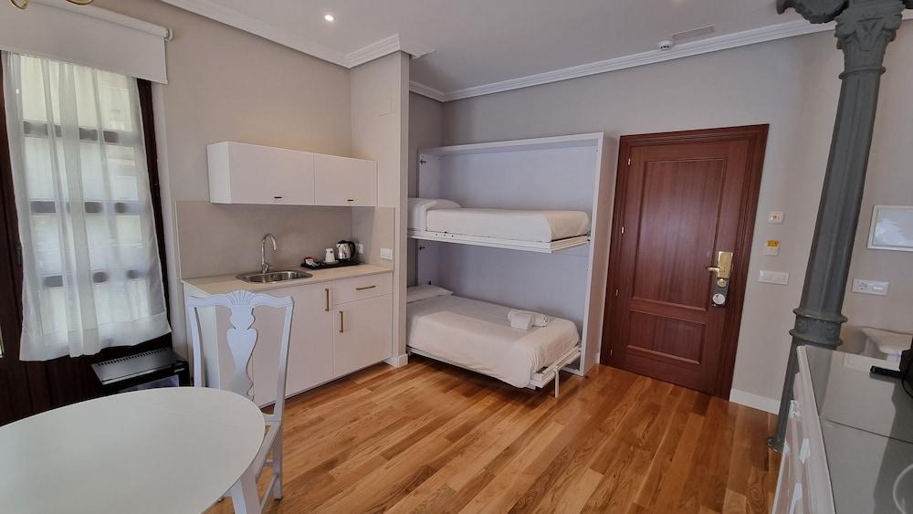 Hotel Infanta Isabel By Recordis