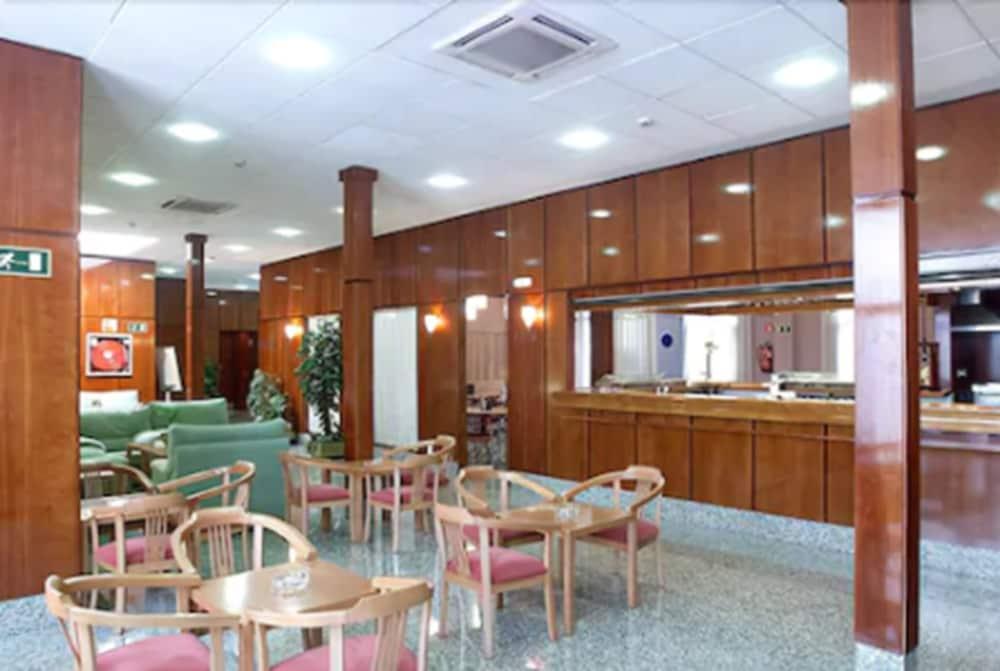 Hotel De Pinto