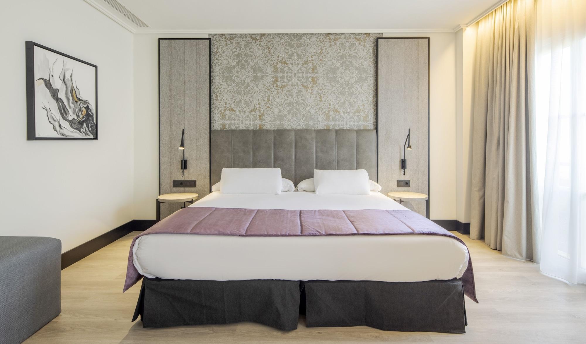 Ilunion Alcora Sevilla 4*