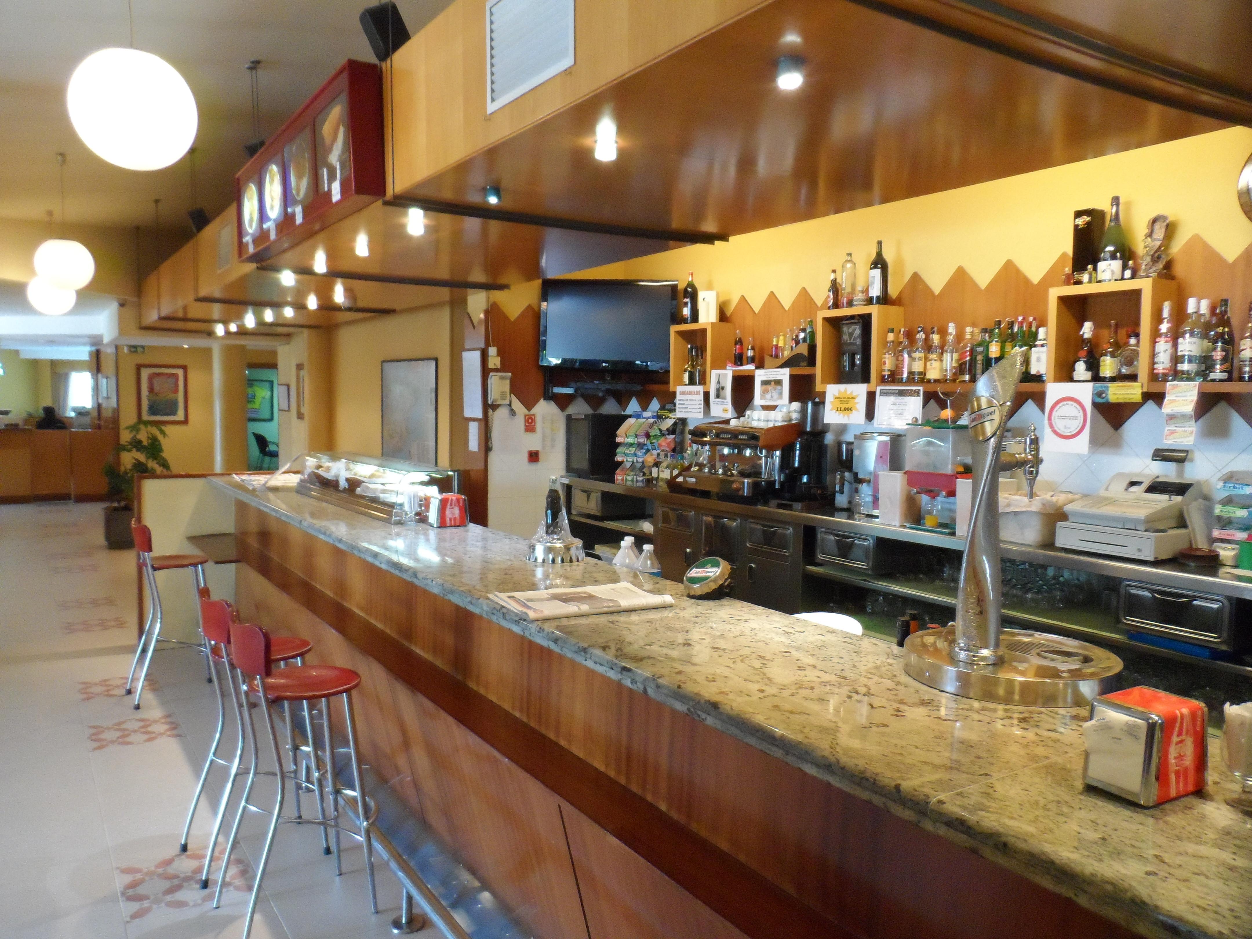 Rey Arturo Burgos Hotel Villagonzalo Pedernales