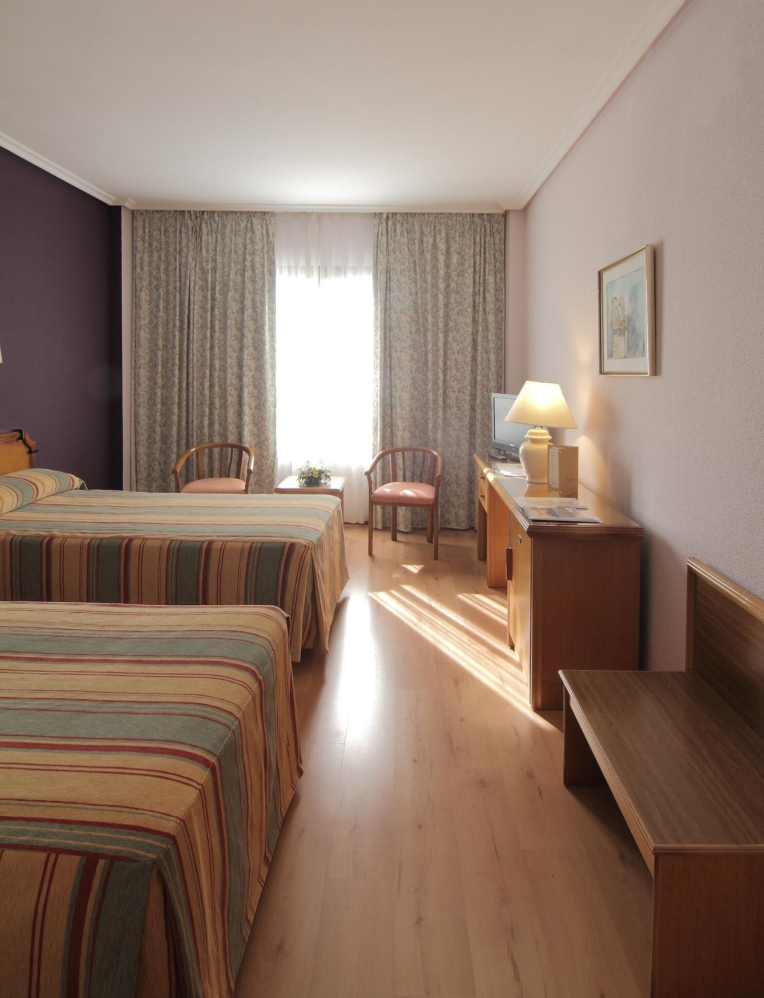 Hotel Hospedium Europa Centro 4*