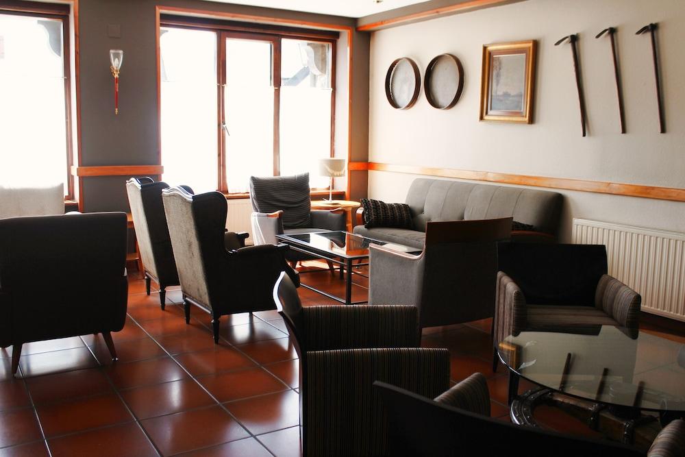 Hotel Yoy De Sallent 3