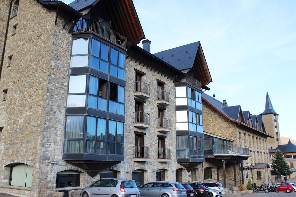 Hotel Yoy De Sallent 3 3*