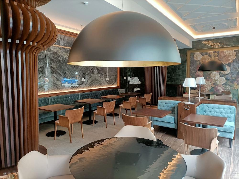 Hotel Dauro Premier 3*