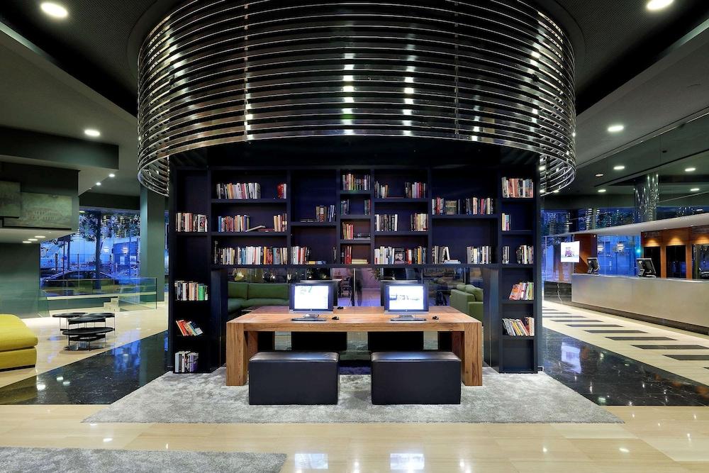 Sb Icaria 4* Barcelona
