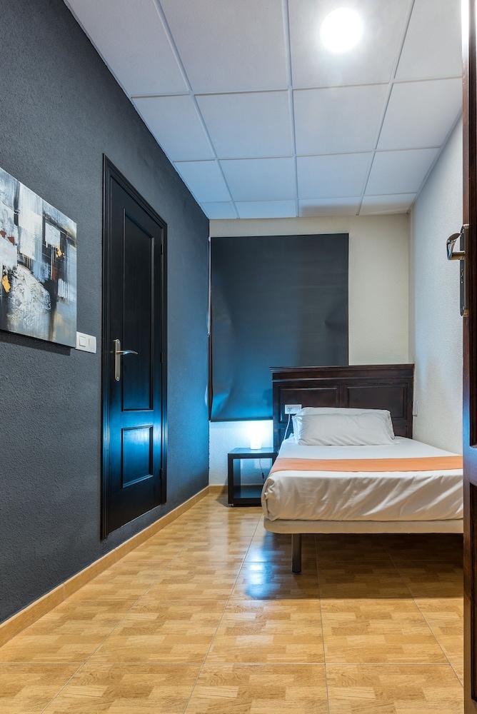 H2 Hotel Caceres