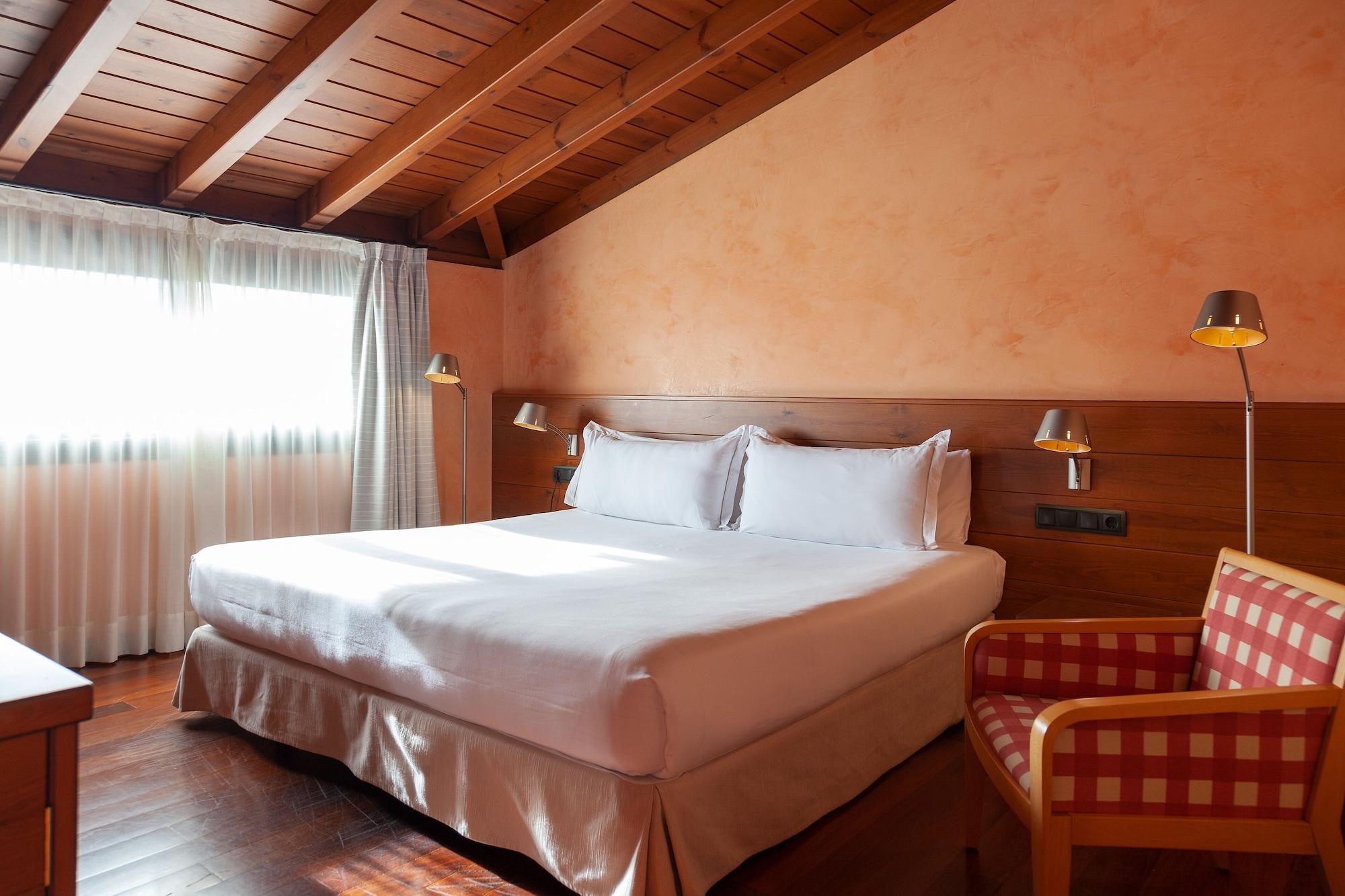 Hotel Montanya 4*