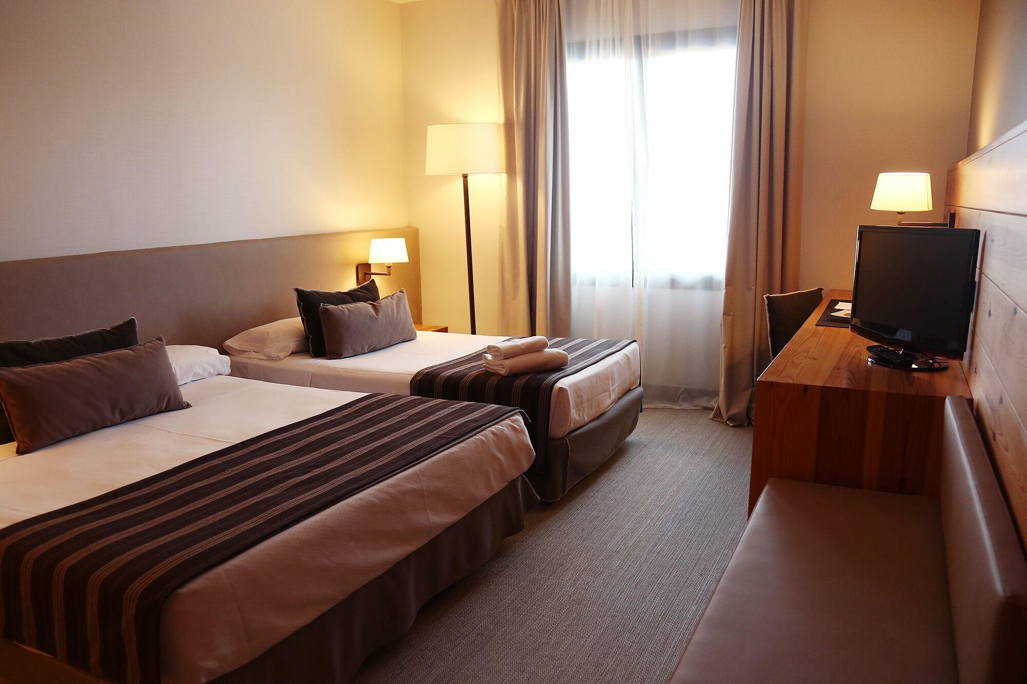 Montanya 4*