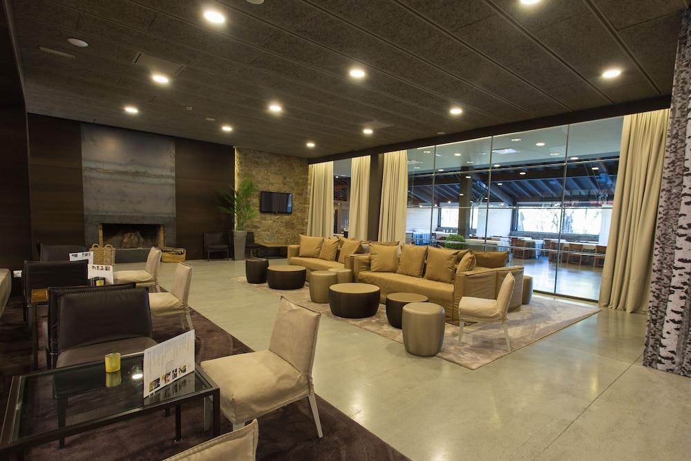 Montanya Hotel 4*