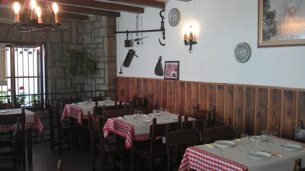 Restaurante El Chato Pensión El Barraco
