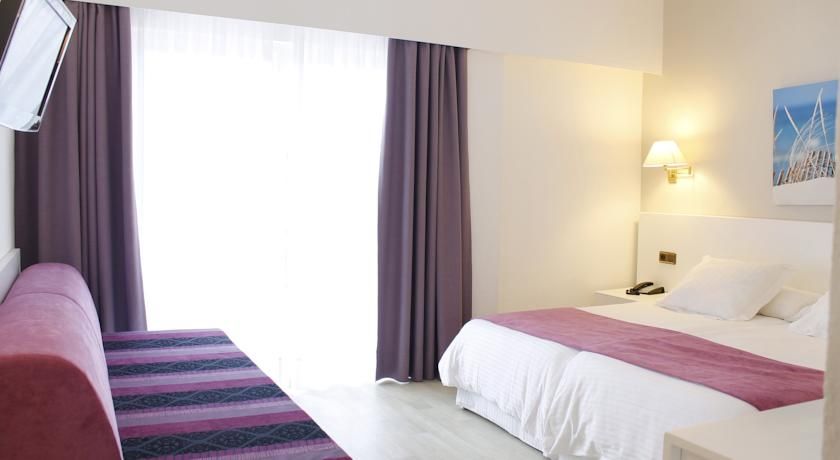 Morlans Ana Hotel 2*