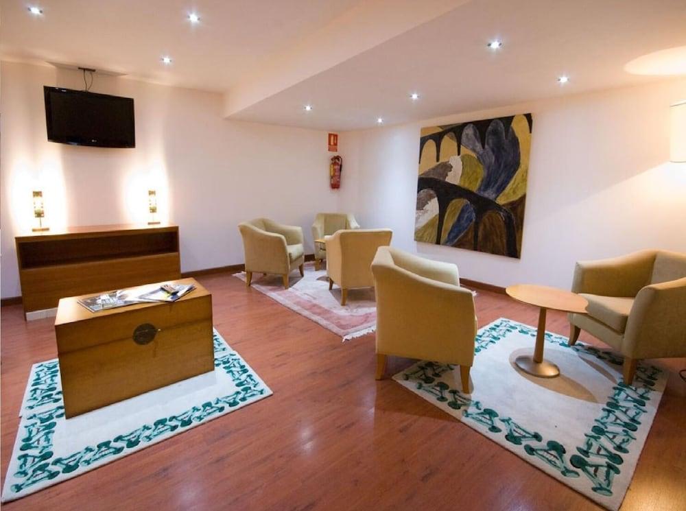 Hotel Plaza