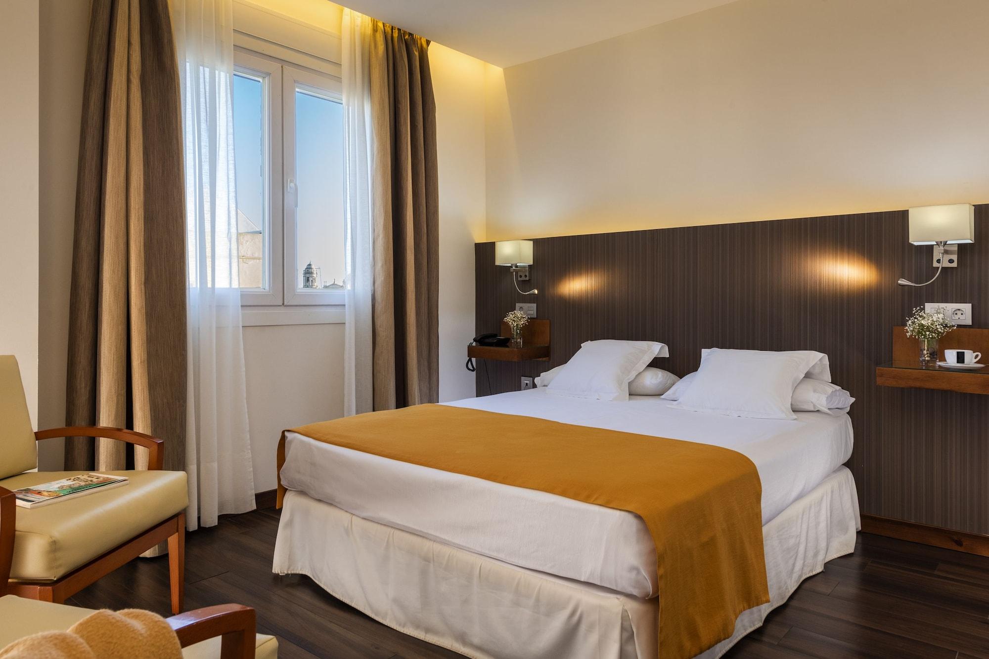 De Francia Y Paris Hotel Cadiz