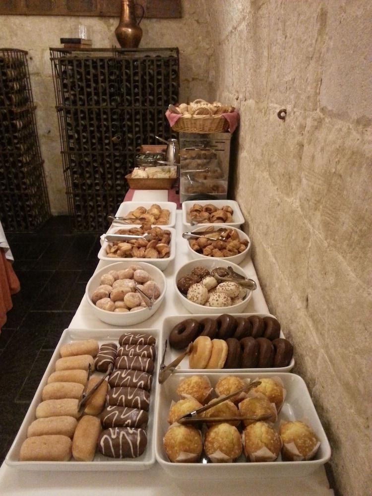 Real Castillo Del Buen 4*