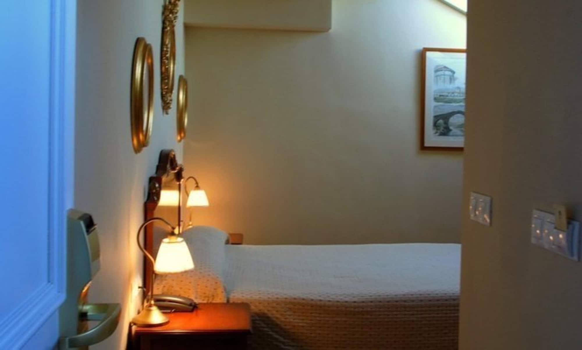 Arcea Gran Pelayo Hotel 4*