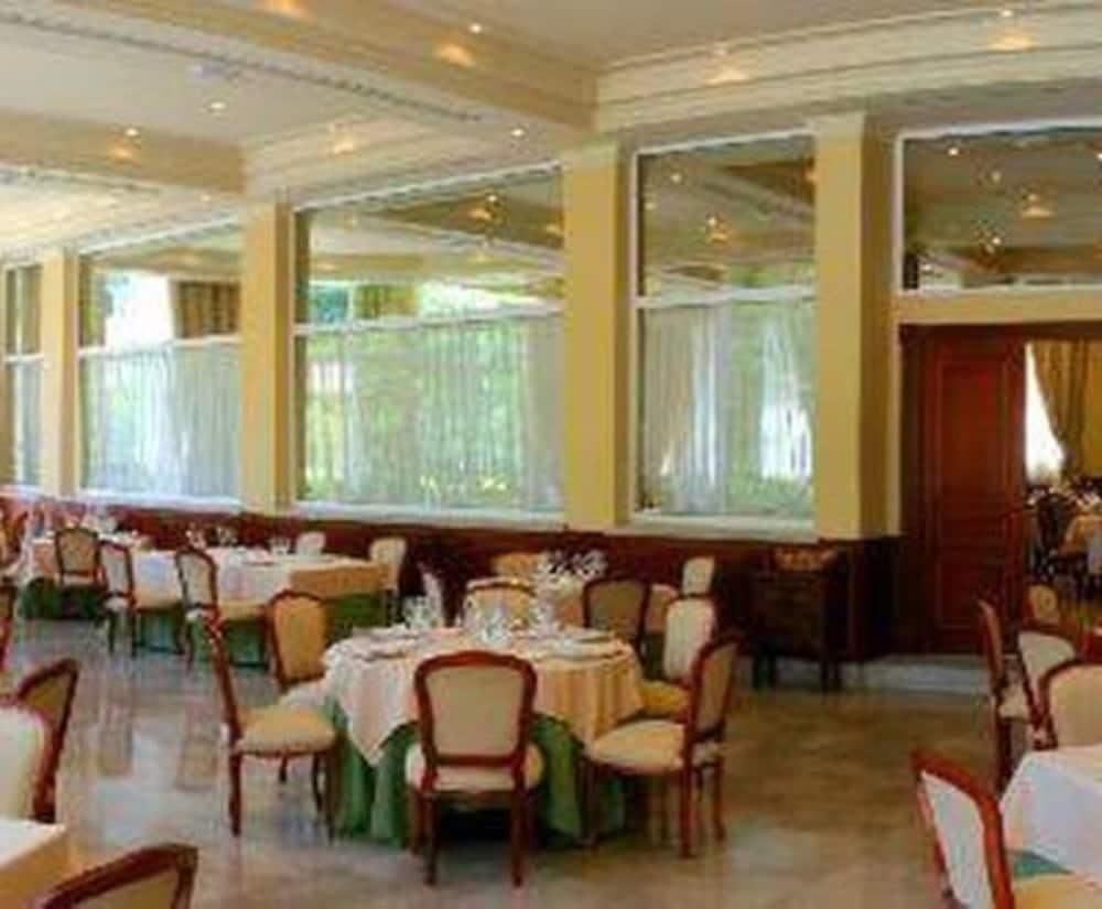 Arcea Gran Pelayo 4*