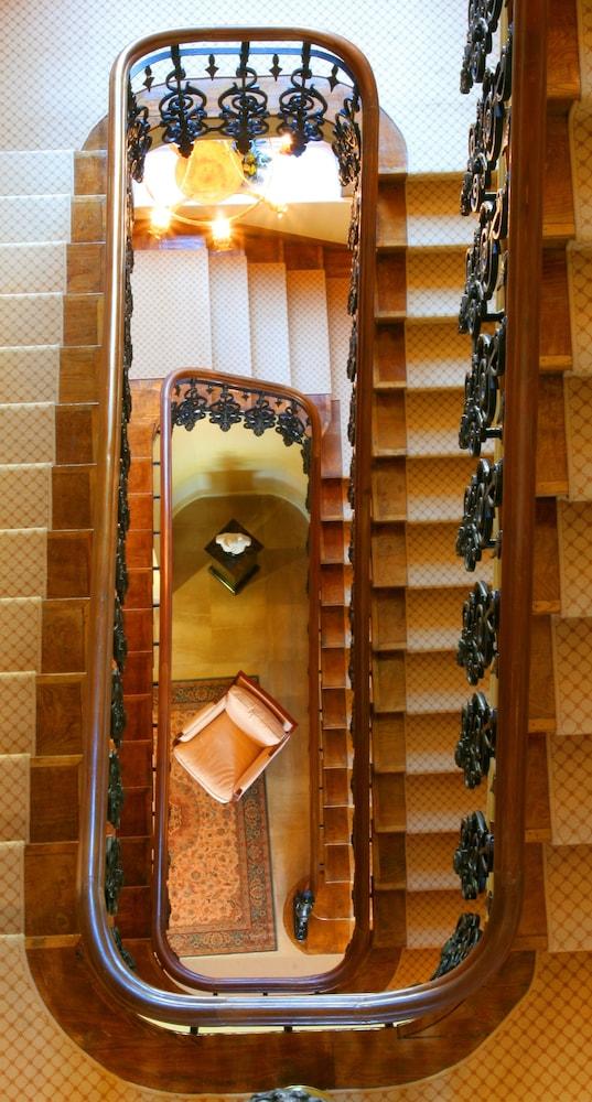 Arcea Gran Pelayo Hotel