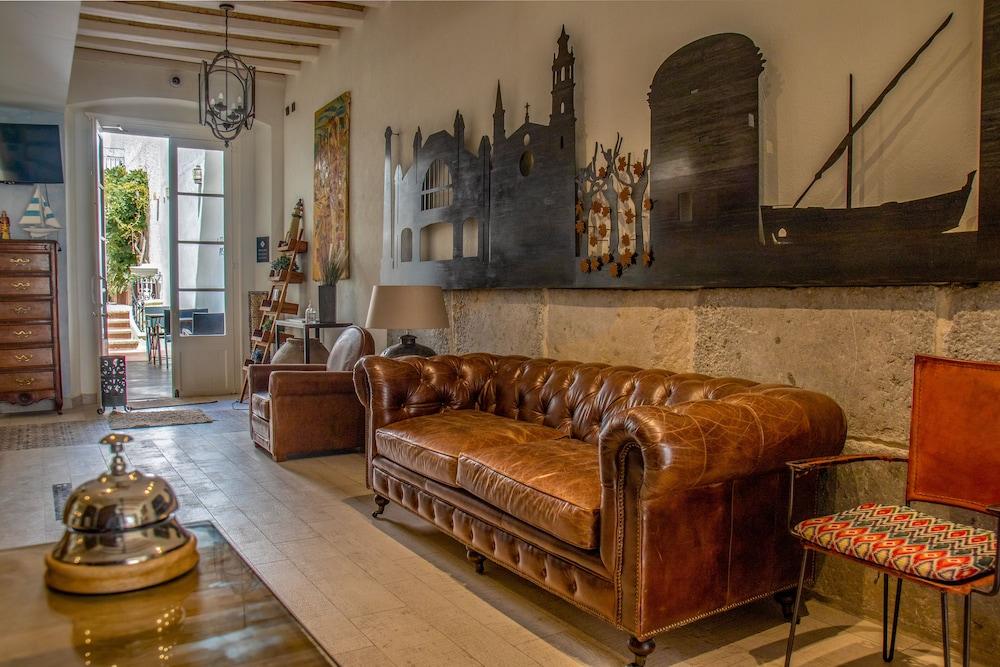 Hotel Sa Voga & 4*