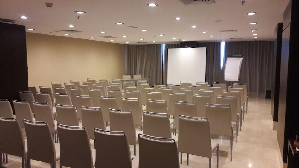 Hotel Lcb Fuenlabrada