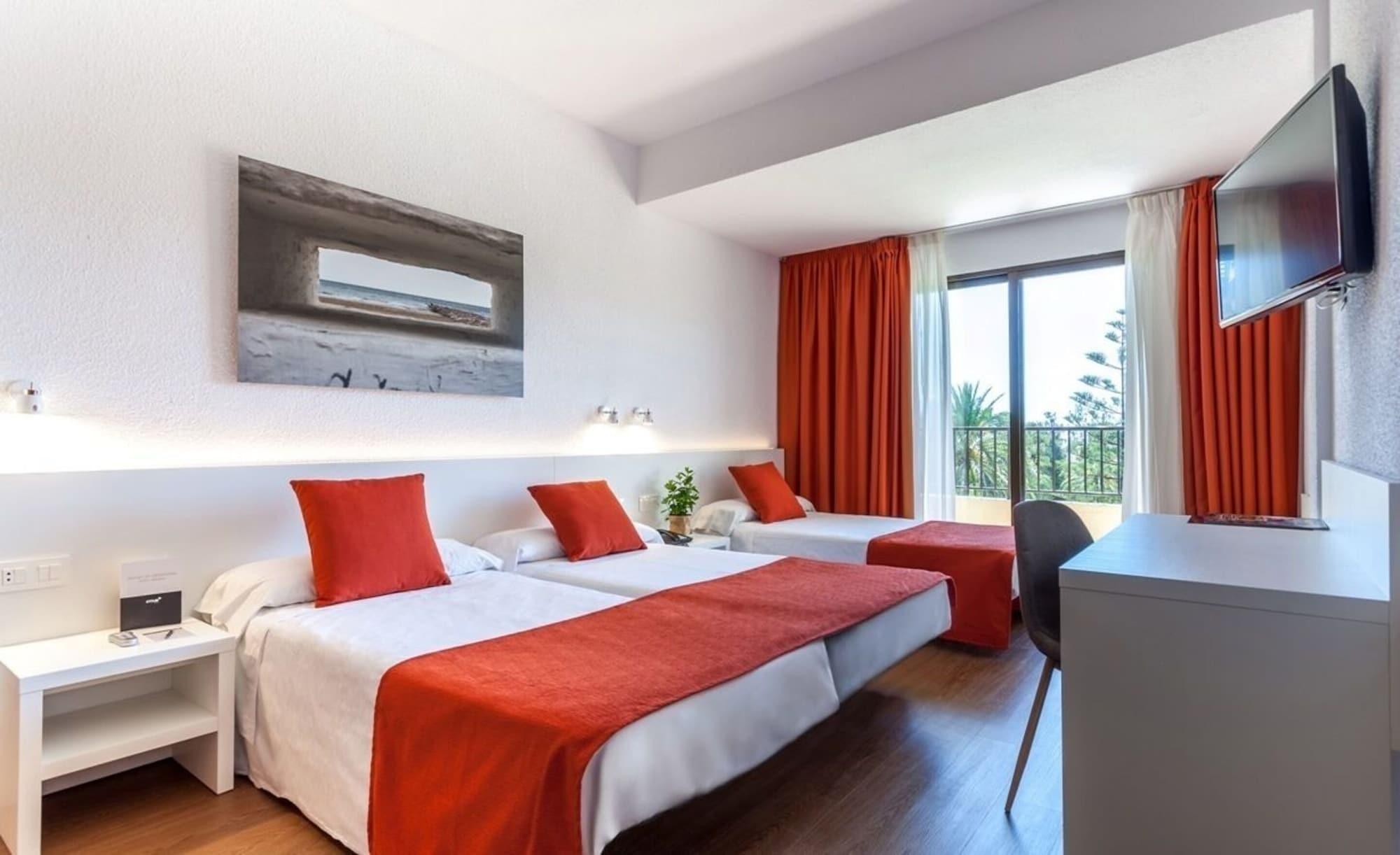 Intelier Orange Hotel 4*
