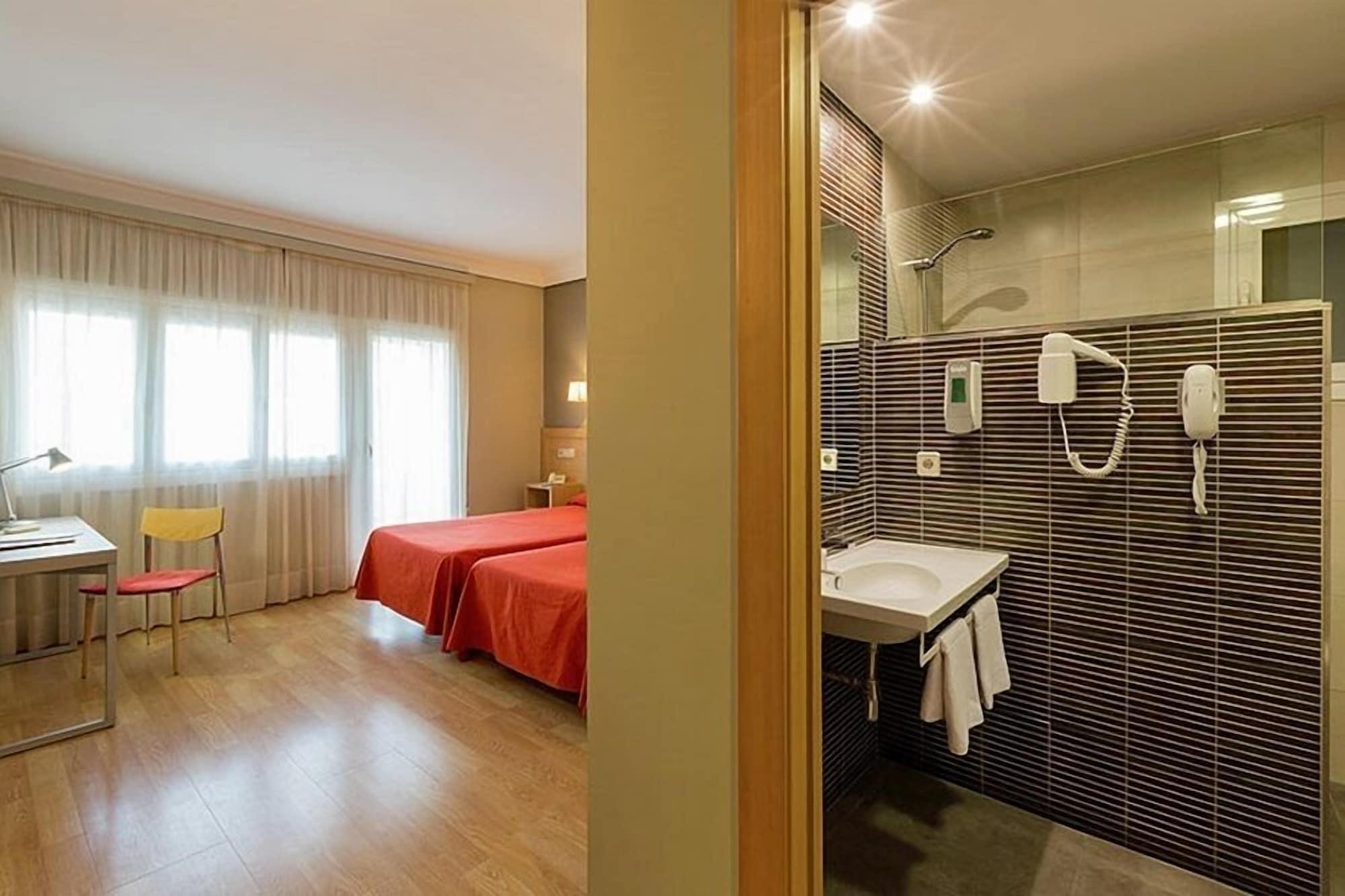 Santamaria Hotel 3*