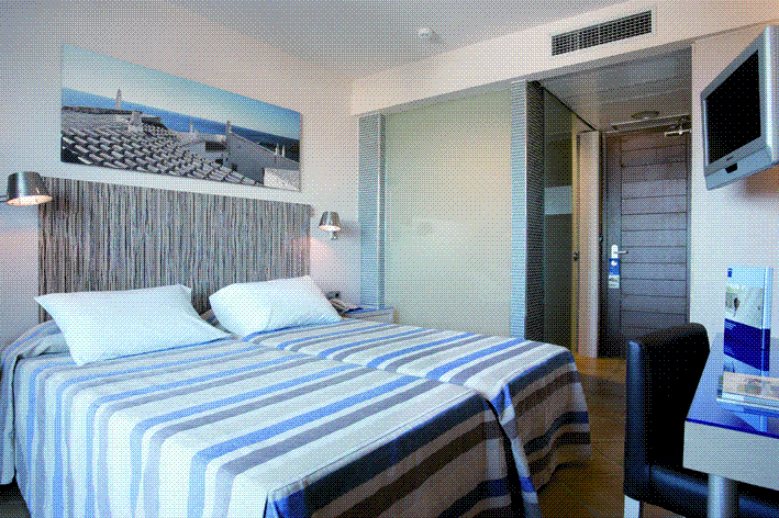 Occidental Menorca Hotel 4*