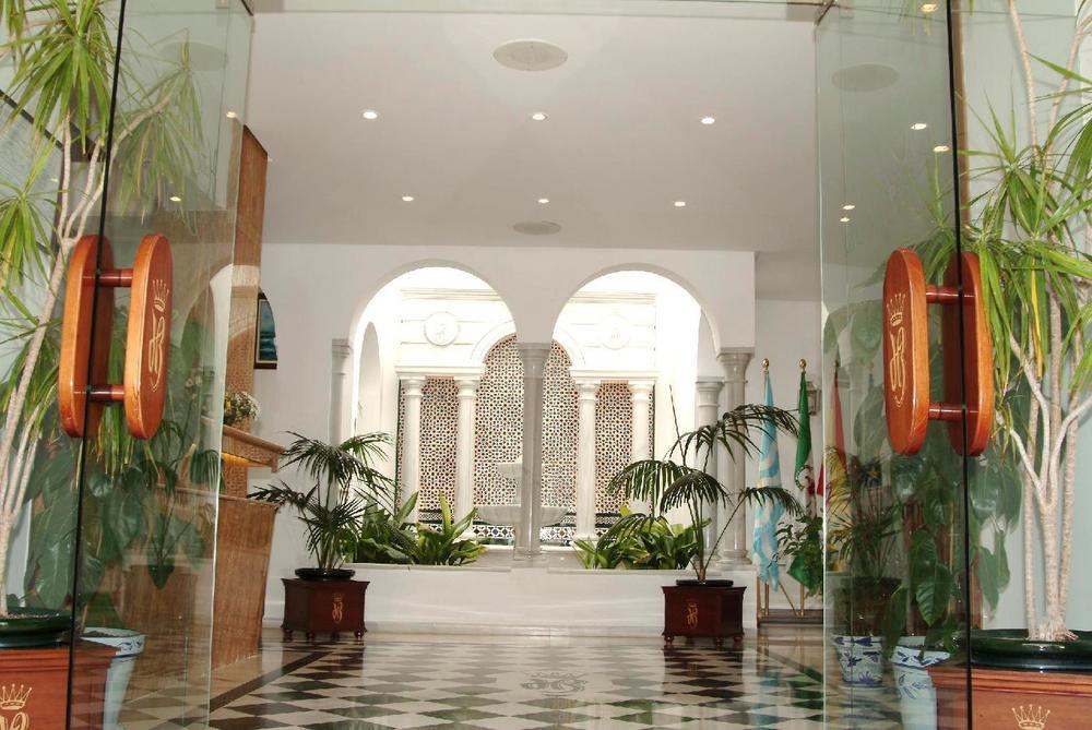 Brasilia Hotel 3*