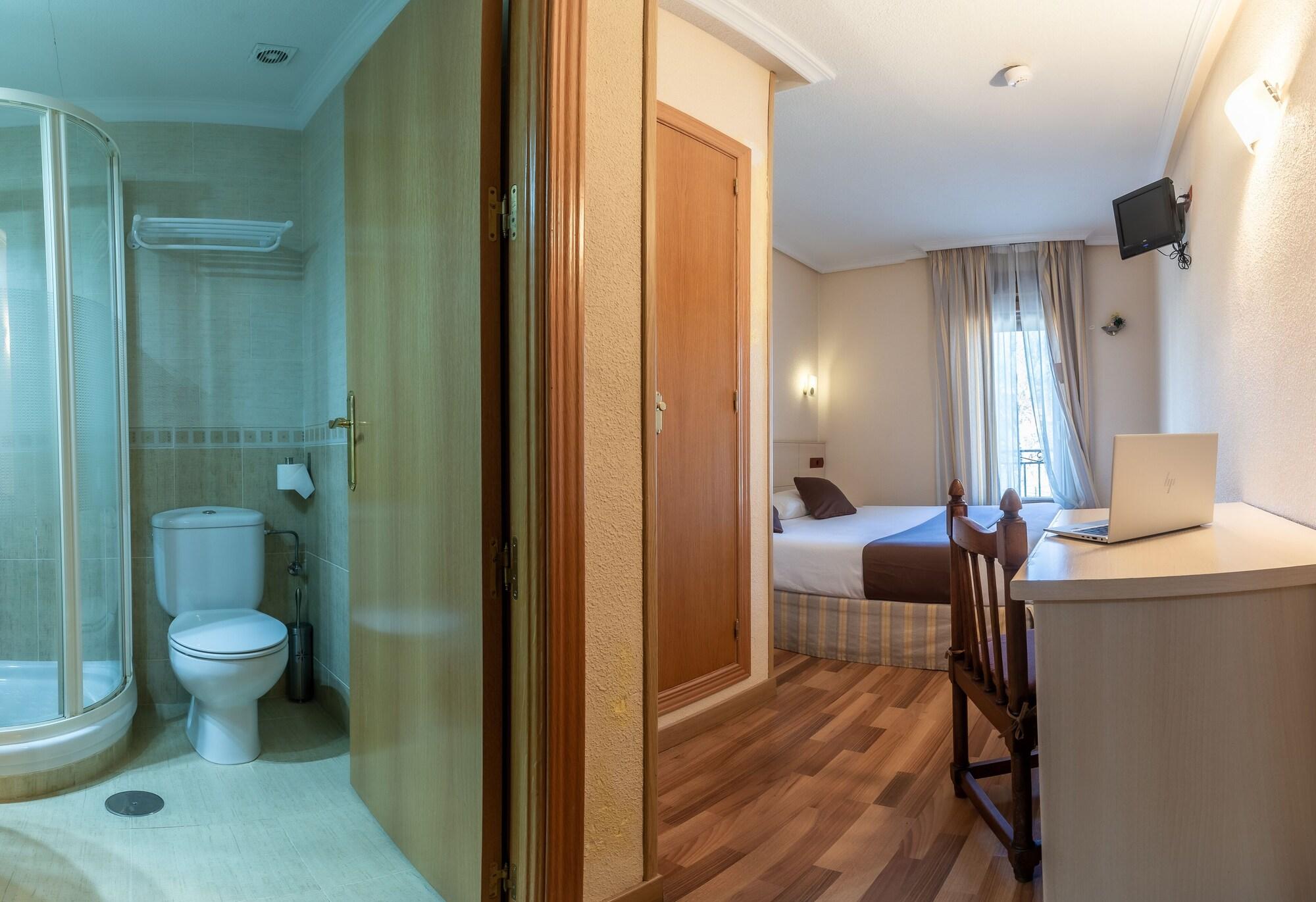 Rural El Cano By Vivere 3*