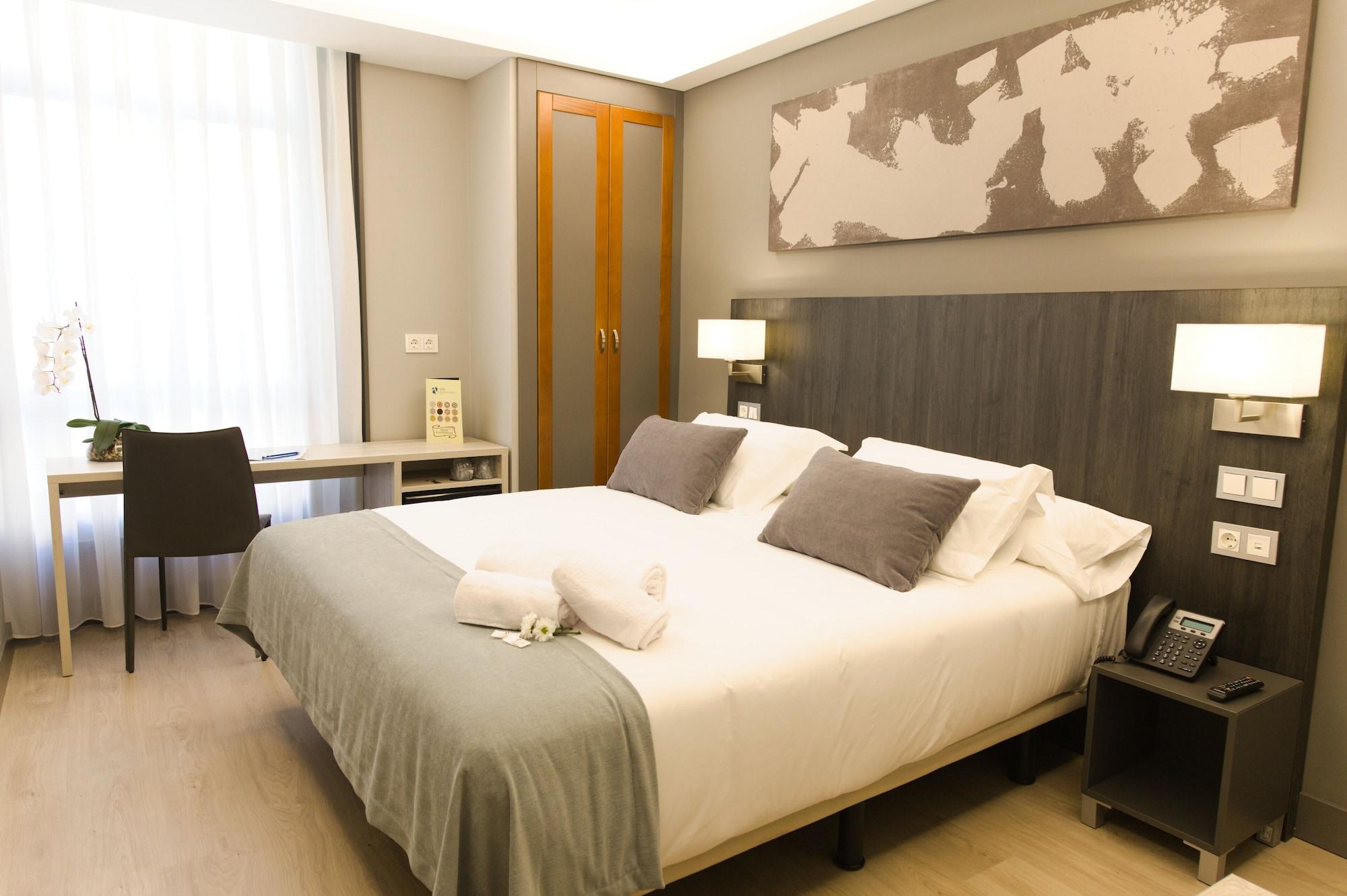 Hotel Cruz De La Victoria 4*