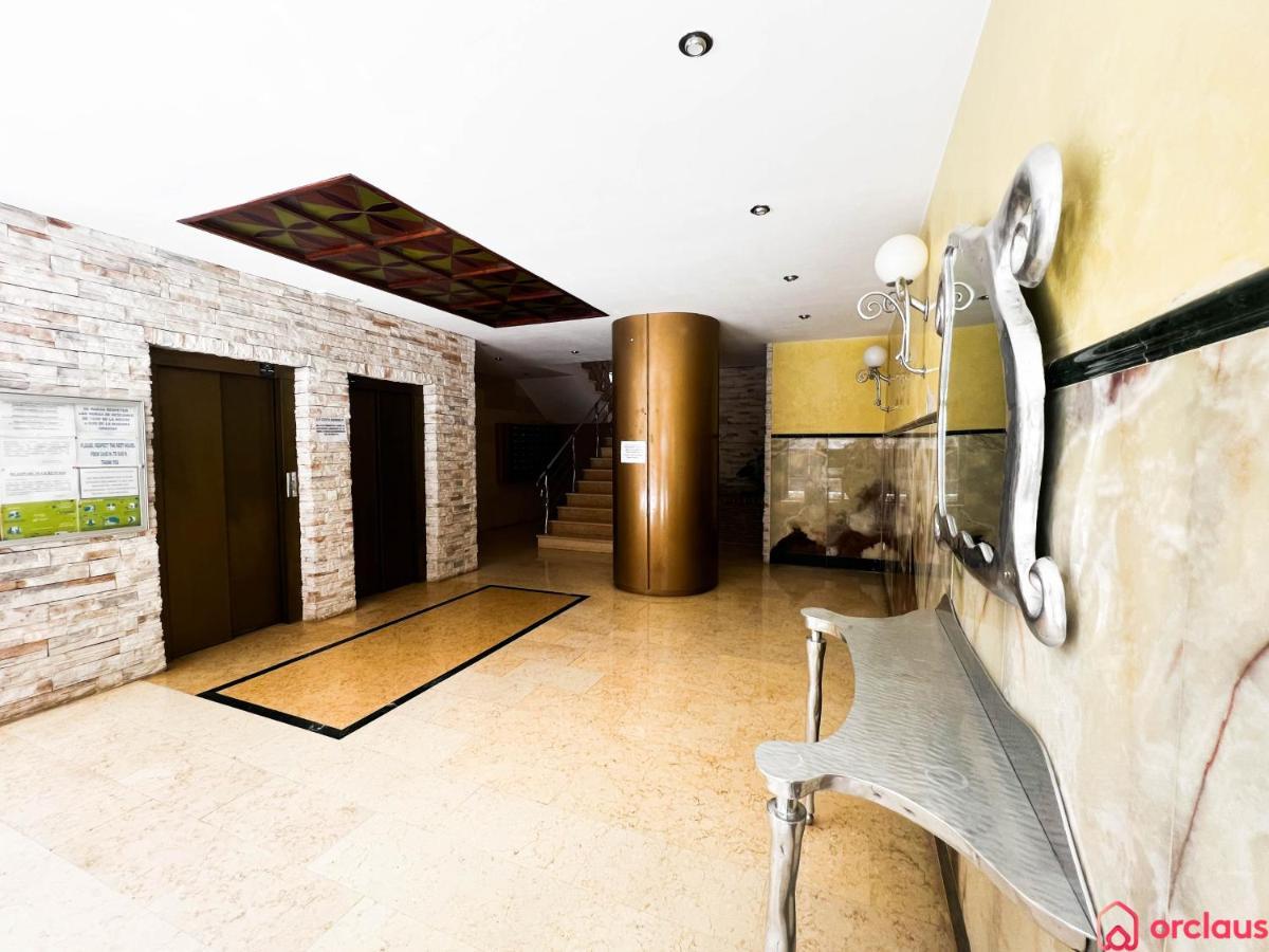 Apartment Modern In Front Of The Mediterranean
