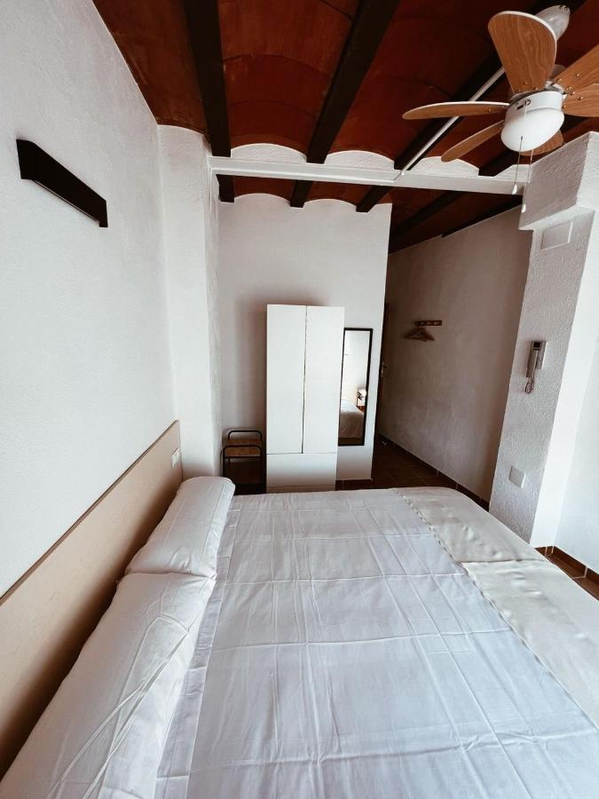 Homestay Casa Cardona *