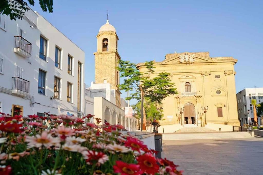 Apartamento Enjoy The Historic Center Of Chiclana By C. Dreams *